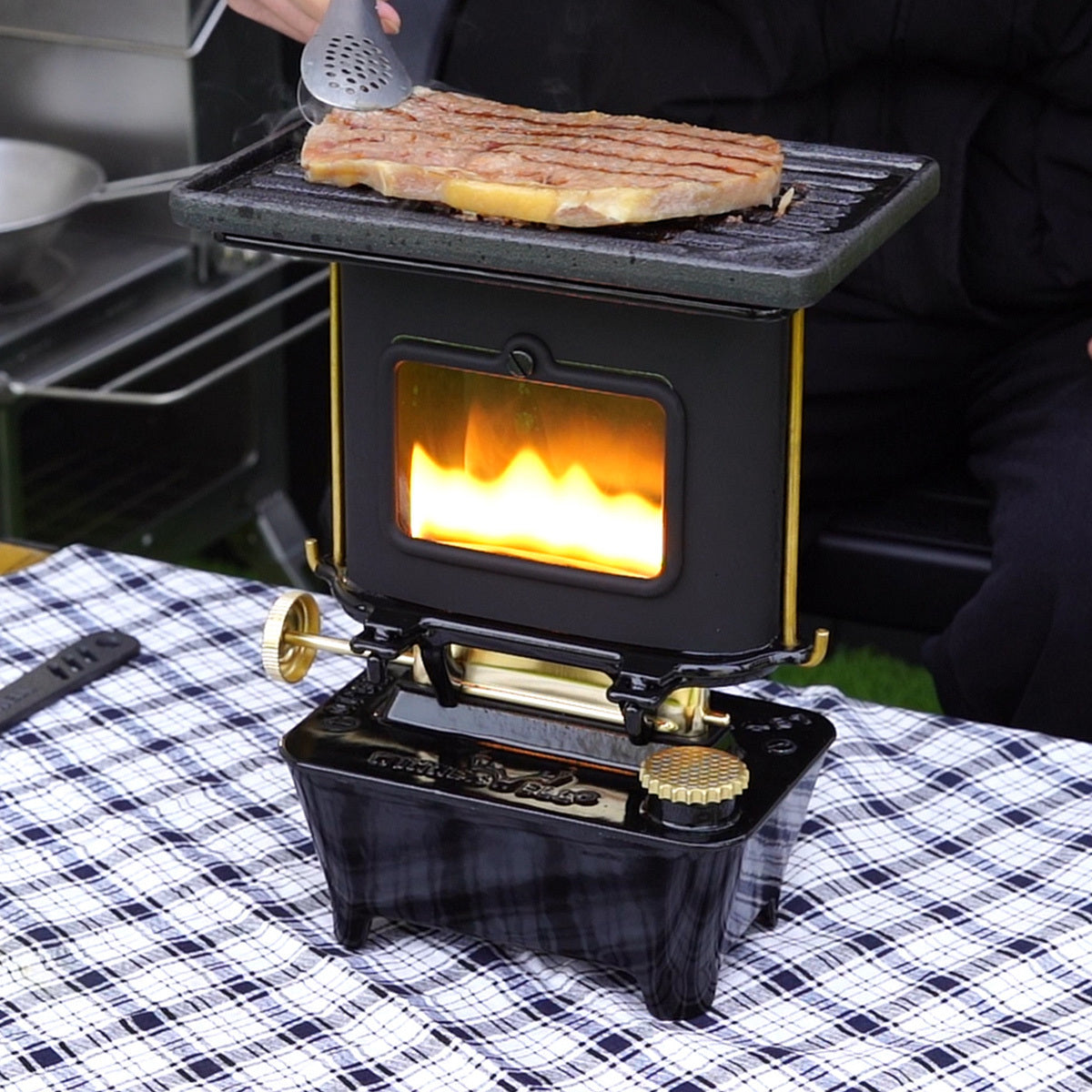 Winnerwell Iron Stove