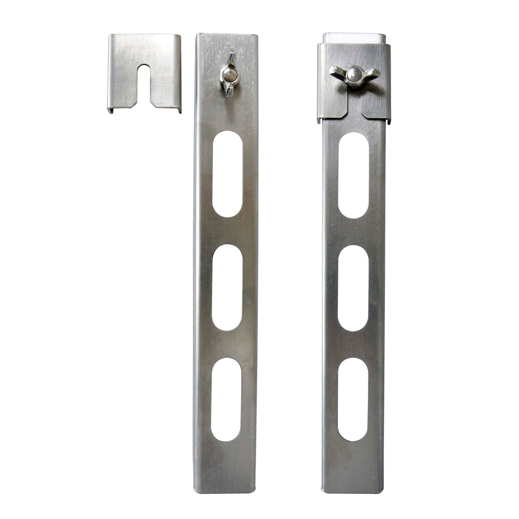 Stove height extension legs close-up showing AISI 304 stainless steel construction and locking mechanism