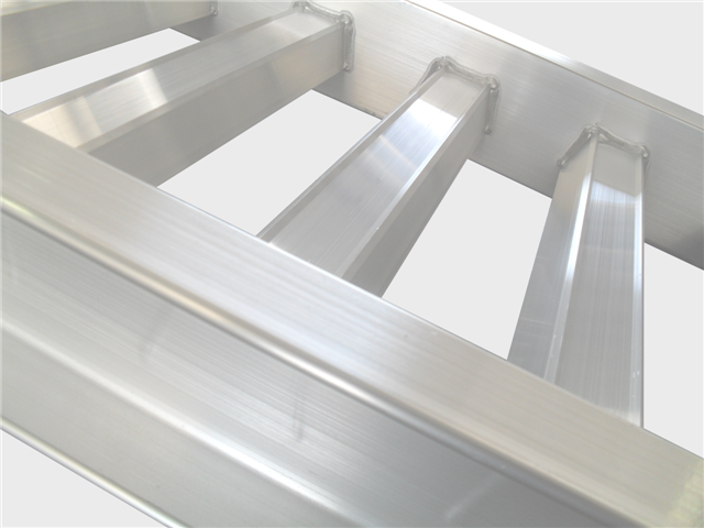 Sureweld Rubber Series Aluminium Loading Ramps - for rubber track and tyres